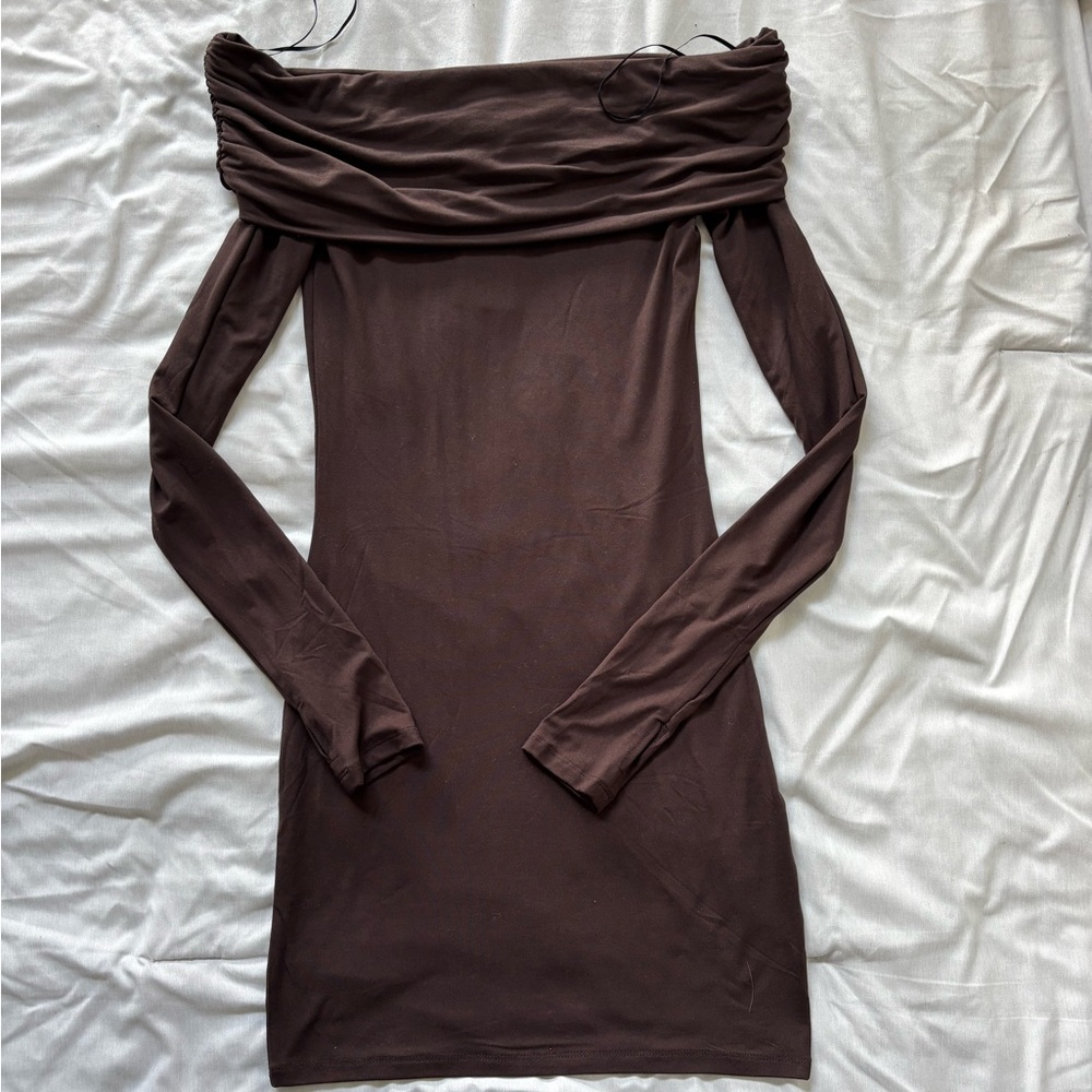 Off The Shoulder Body Con Dress